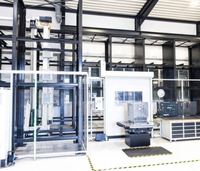 Frei zugänglicher Rüstplatz, mit Radarsensorik abgesichert (Foto: WASSERMANN TECHNOLOGIE GmbH)